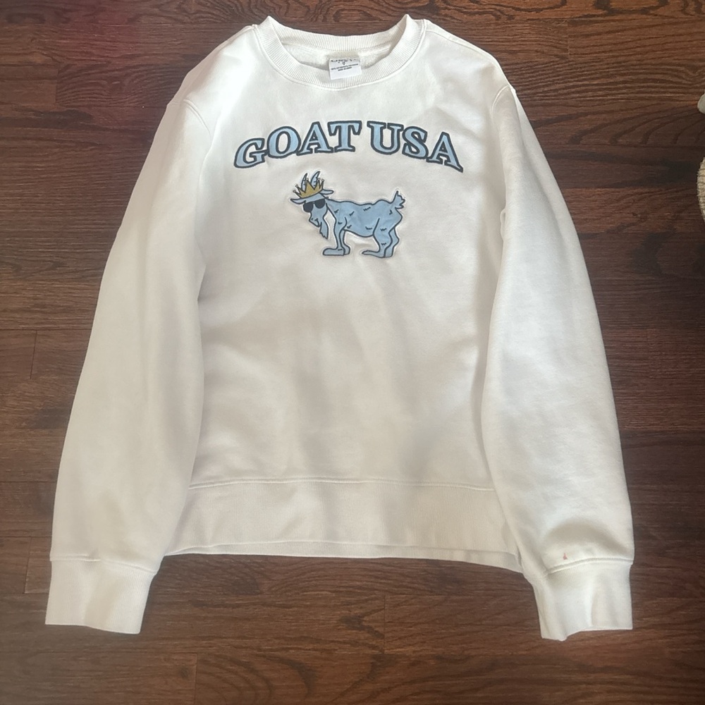 GOAT USA Women's White Crew Neck Sweater